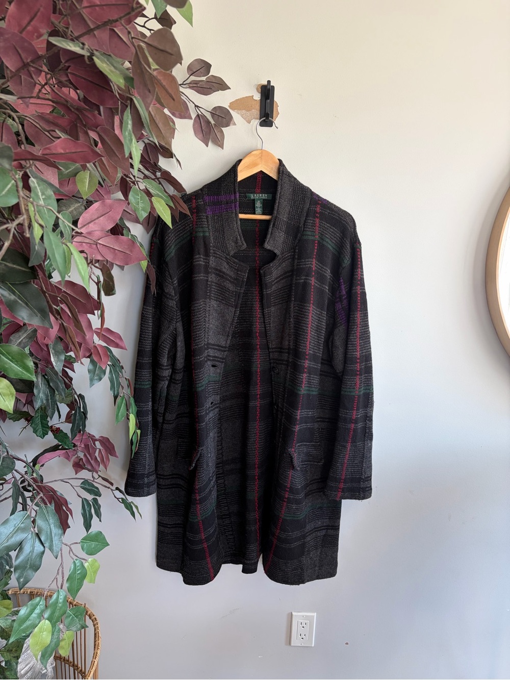 Women’s Black Plaid Open-Front Trench Coat with Subtle Color Accents